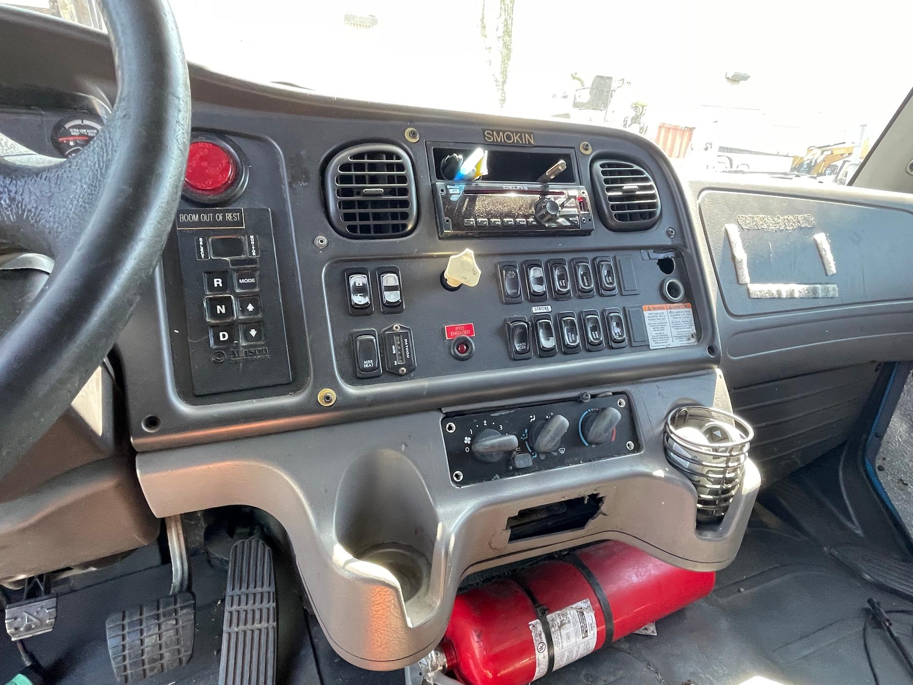 2014 Freightliner SC45 Bucket Truck