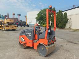 2020 Hamm HD8VV Vibratory Roller - Only 113 hours