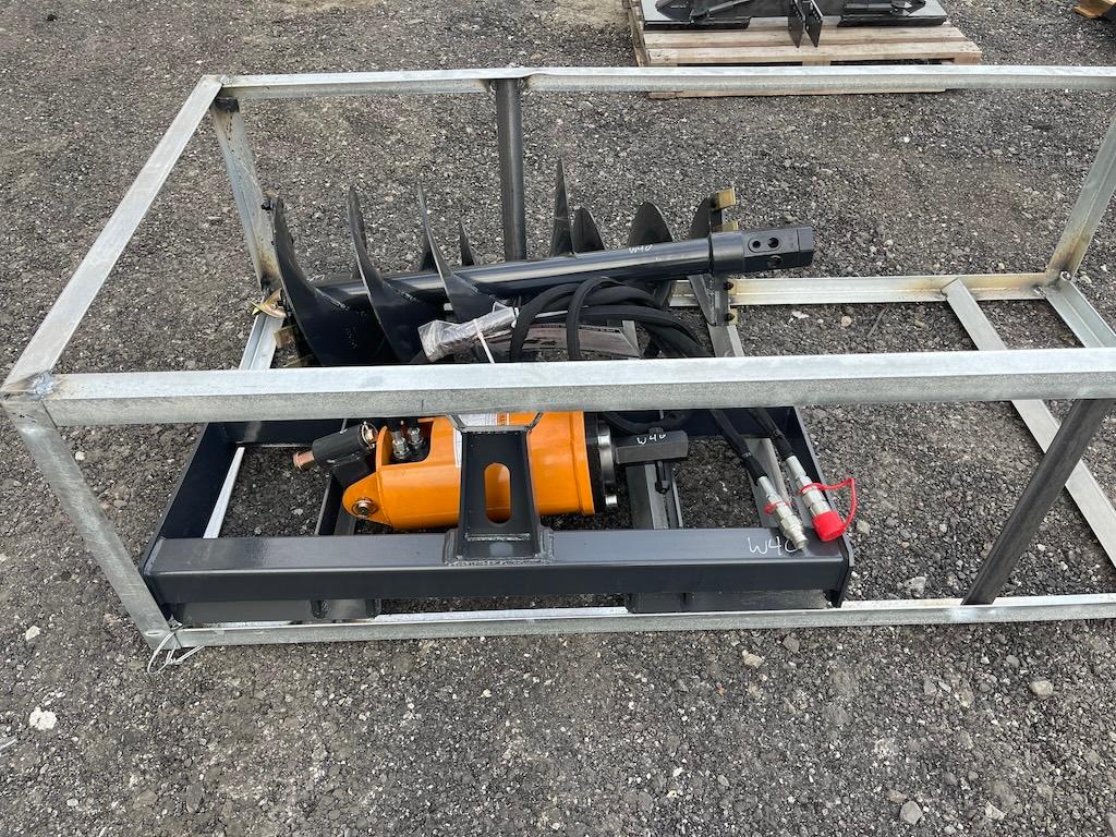 Brand New Wolverine Auger Attachment (W40E)
