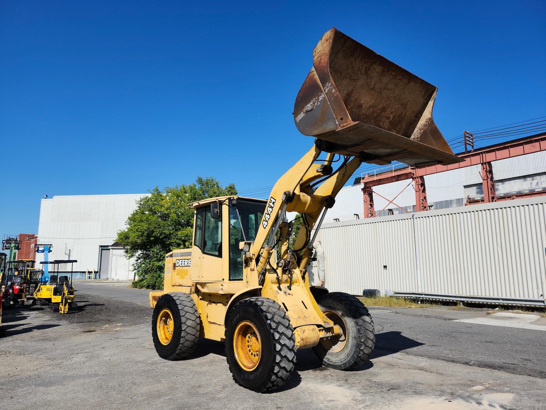 John Deer 444H Wheel Loader