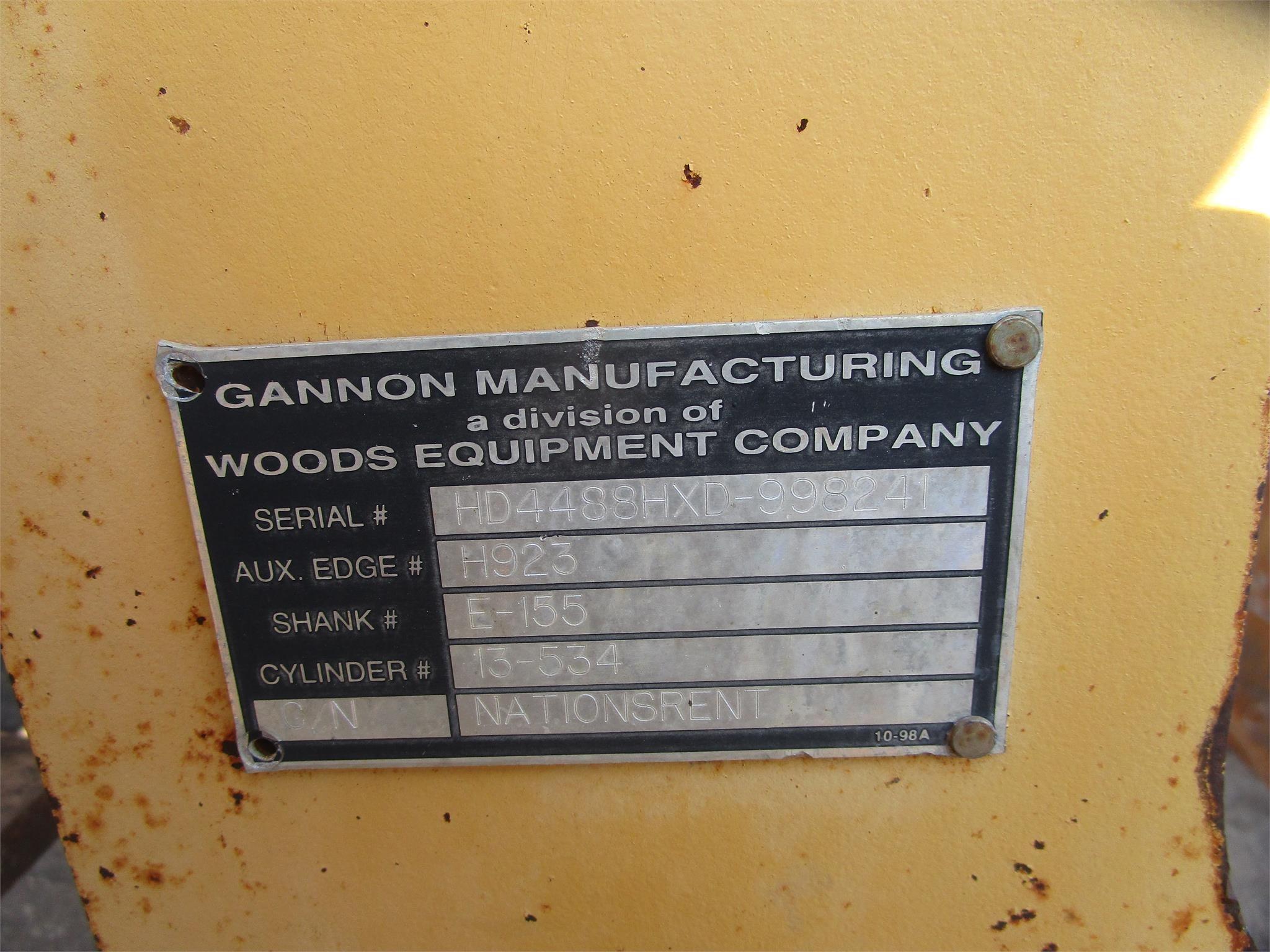 John Deere 210LE Landscape Loader