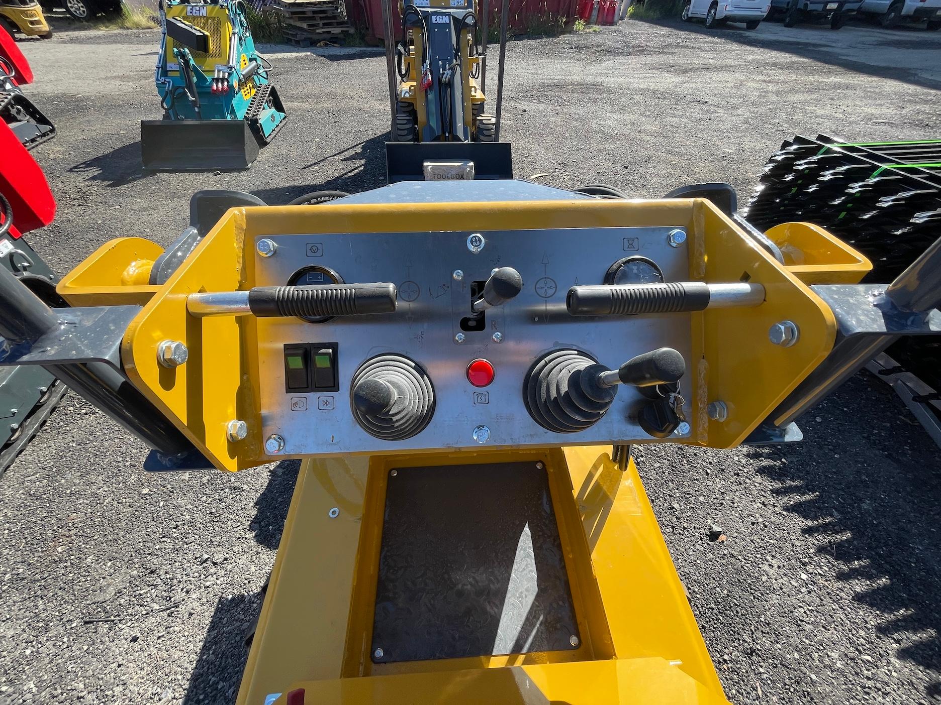 Brand New 2024 EGN EG80 Mini Loader (M30E)