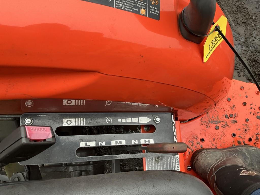 Kubota L 3301 Tractor