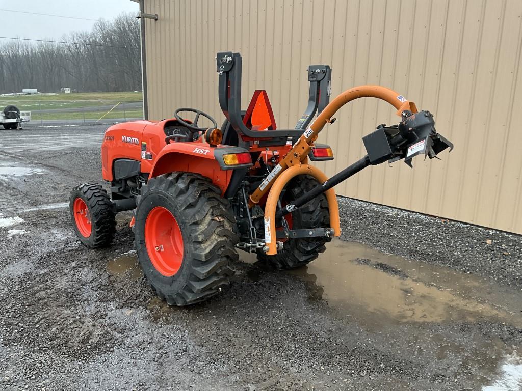 Kubota L 3301 Tractor