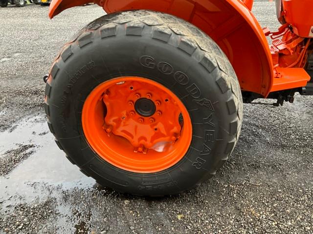 2011 Kubota M7040 Farm Tractor