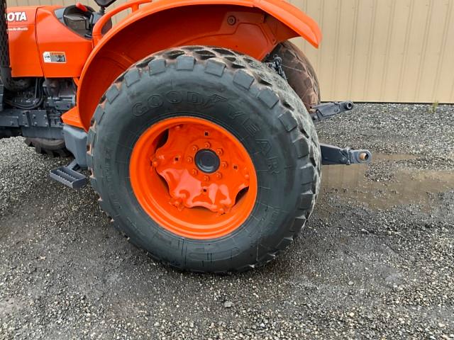 2011 Kubota M7040 Farm Tractor