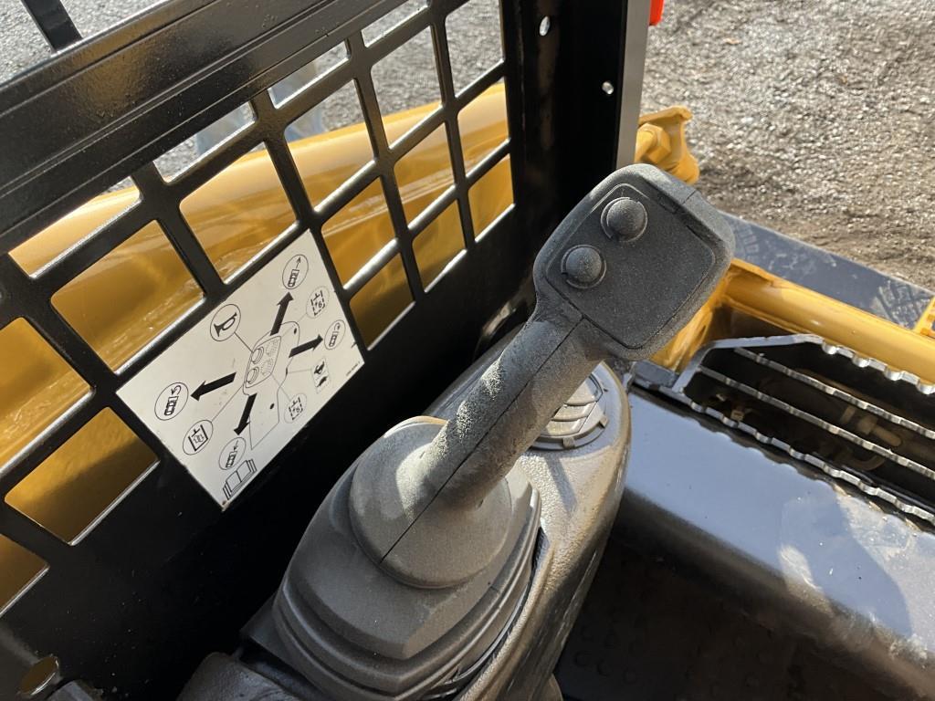 2006 Caterpillar 236B Skid Steer