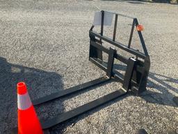 New Mower King SA 4,000 Lbs Pallet Forks