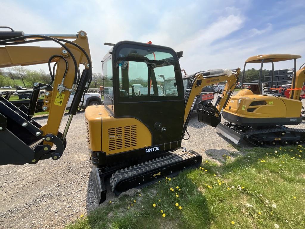 New Agrotk MY50R Mini Excavator