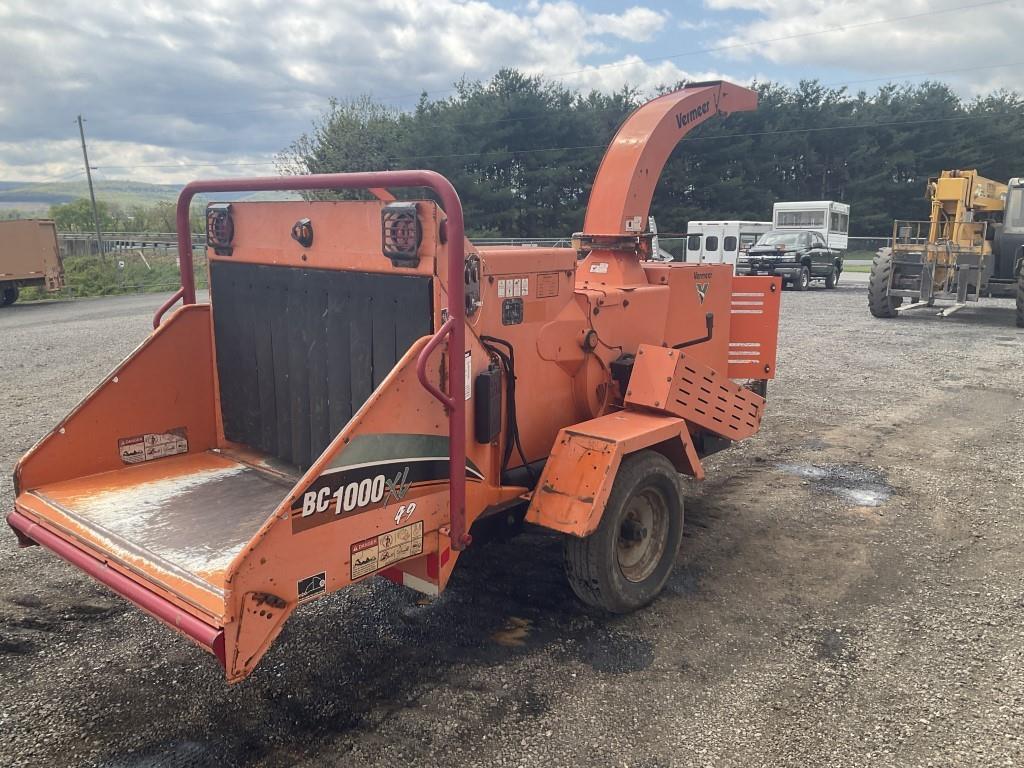 2010 Vermeer BC1000 XL Wood Chipper