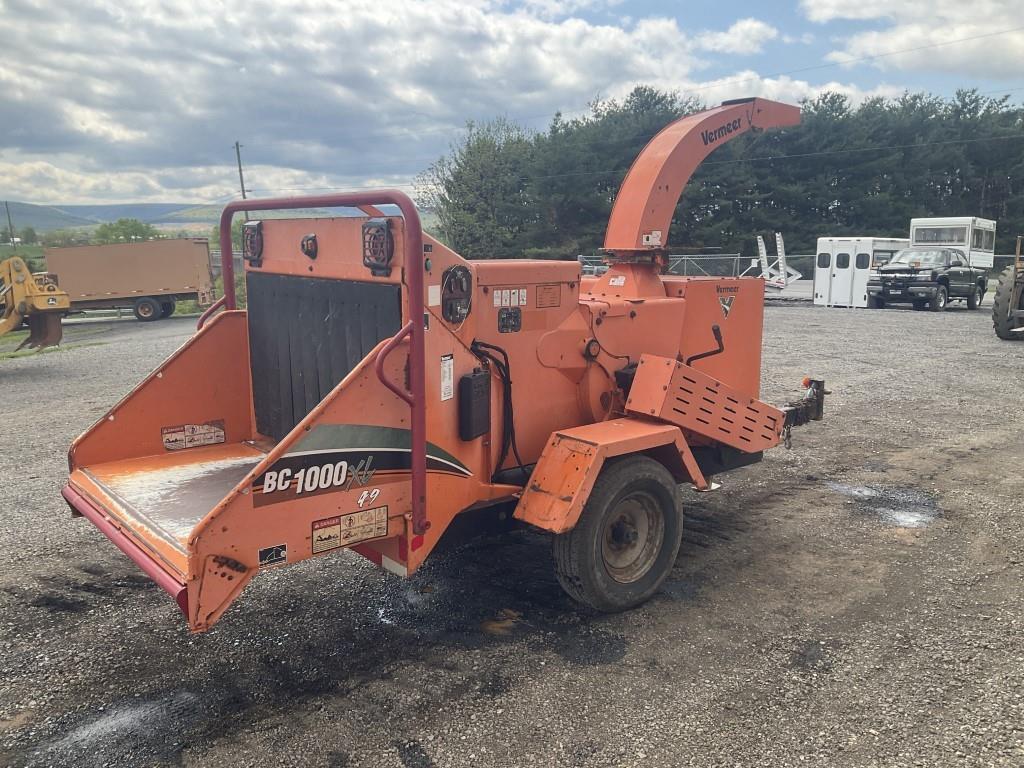 2010 Vermeer BC1000 XL Wood Chipper