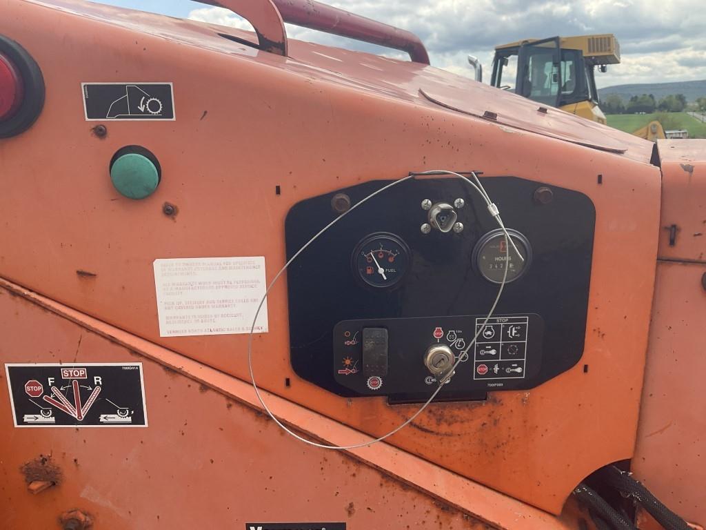 2010 Vermeer BC1000 XL Wood Chipper