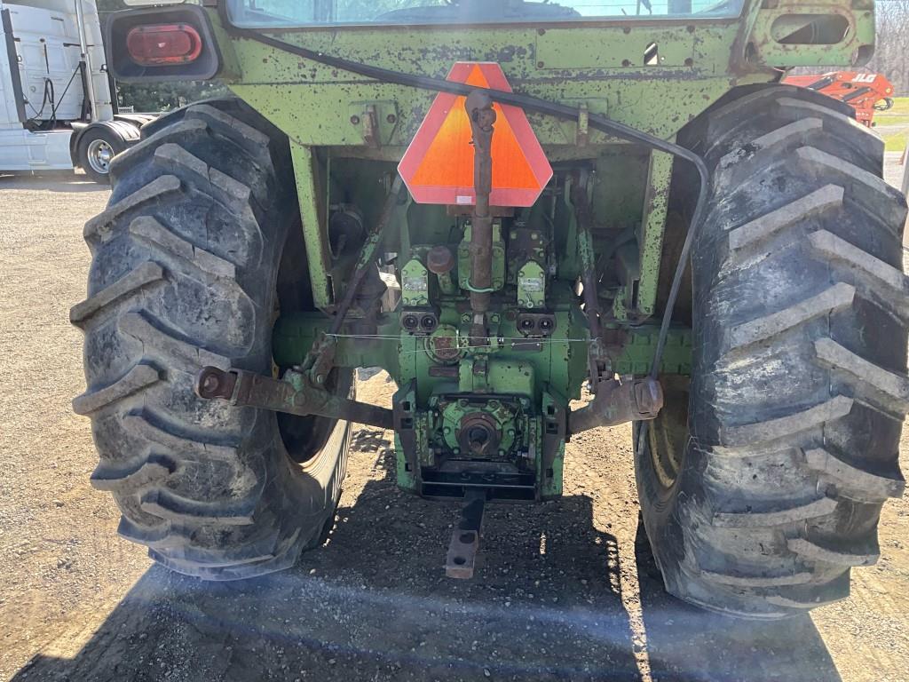 1975 John Deere 4230 Farm Tractor