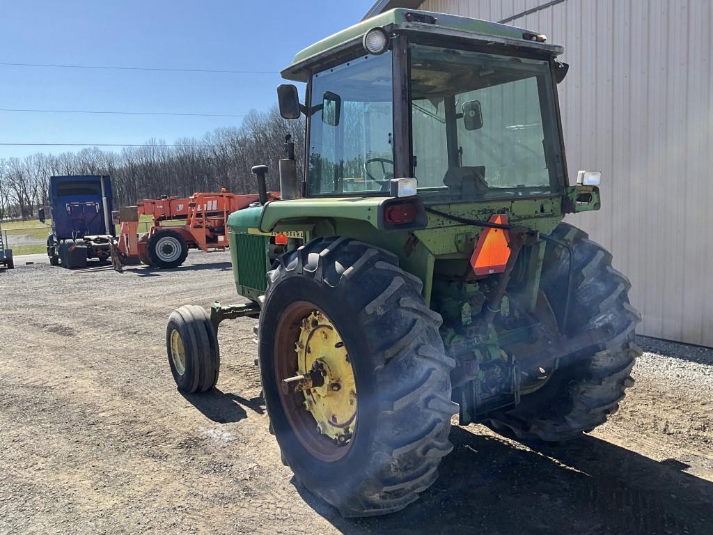 1975 John Deere 4230 Farm Tractor