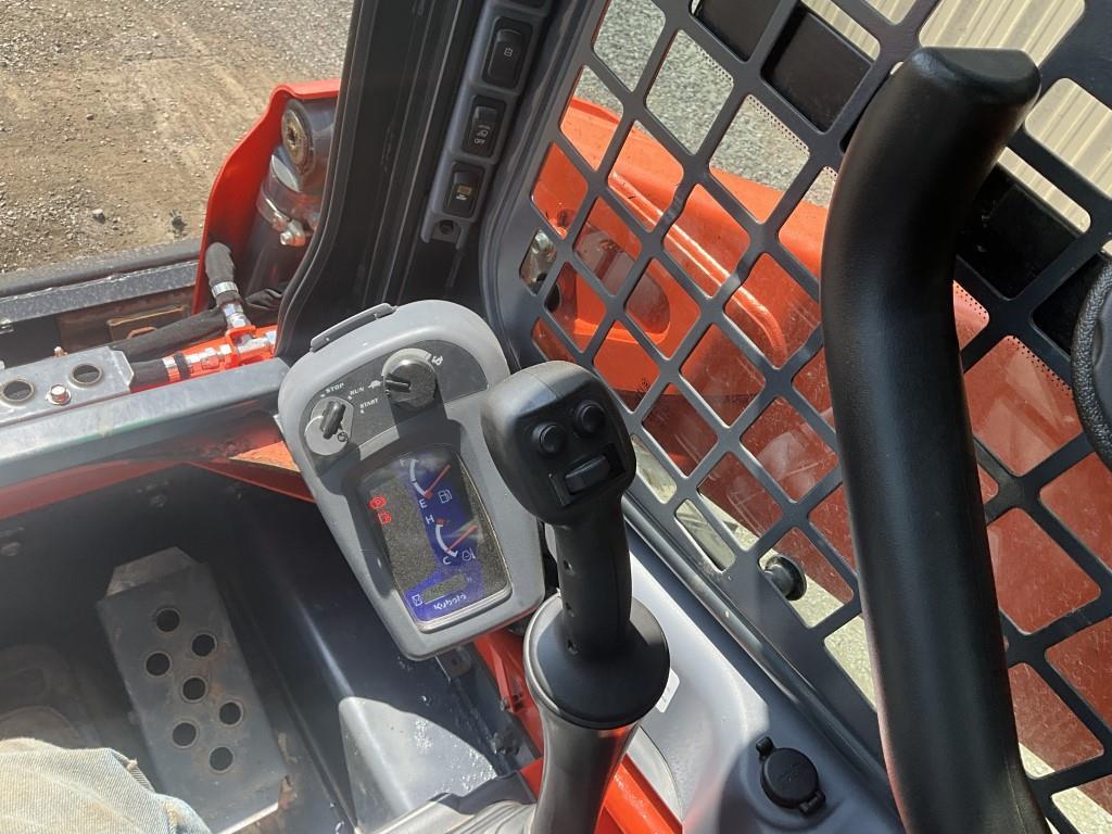 2017 Kubota SSV65 Skid Steer