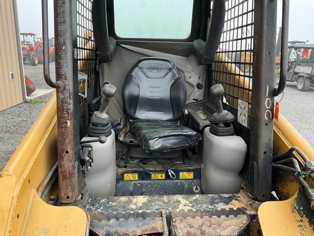 2005 Caterpillar 236B Skid Steer