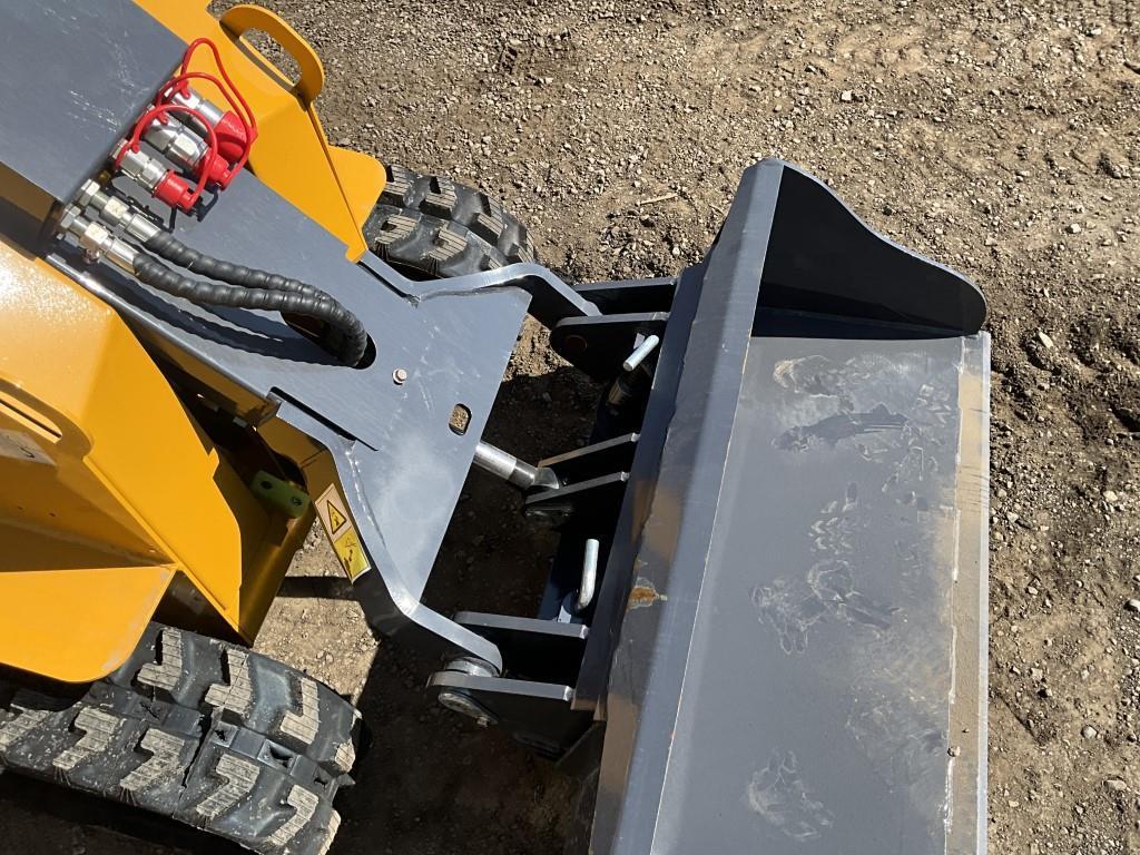 New BT360 Ride On Mini Skid Steer Loader