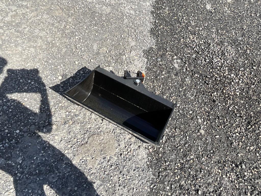 New Future Mini Excavator Tilting Excavator Bucket