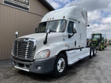 2011 Freightliner Cascadia Sleeper Cab Truck