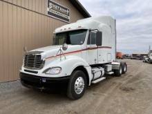 2010 Freightliner Columbia Sleeper Cab Tractor Trk