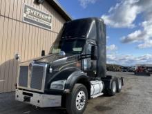 2018 Kenworth T880 Day Cab Tractor Truck