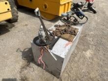 100 Gallon Fuel Tank w/ Hand/ Electric Pump