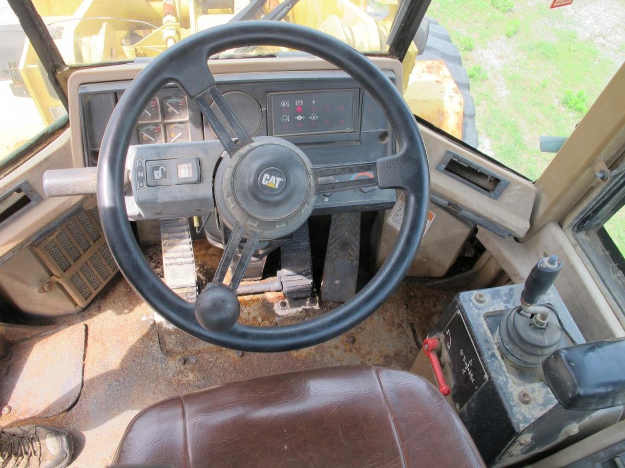 Caterpillar 924F Wheel Loader