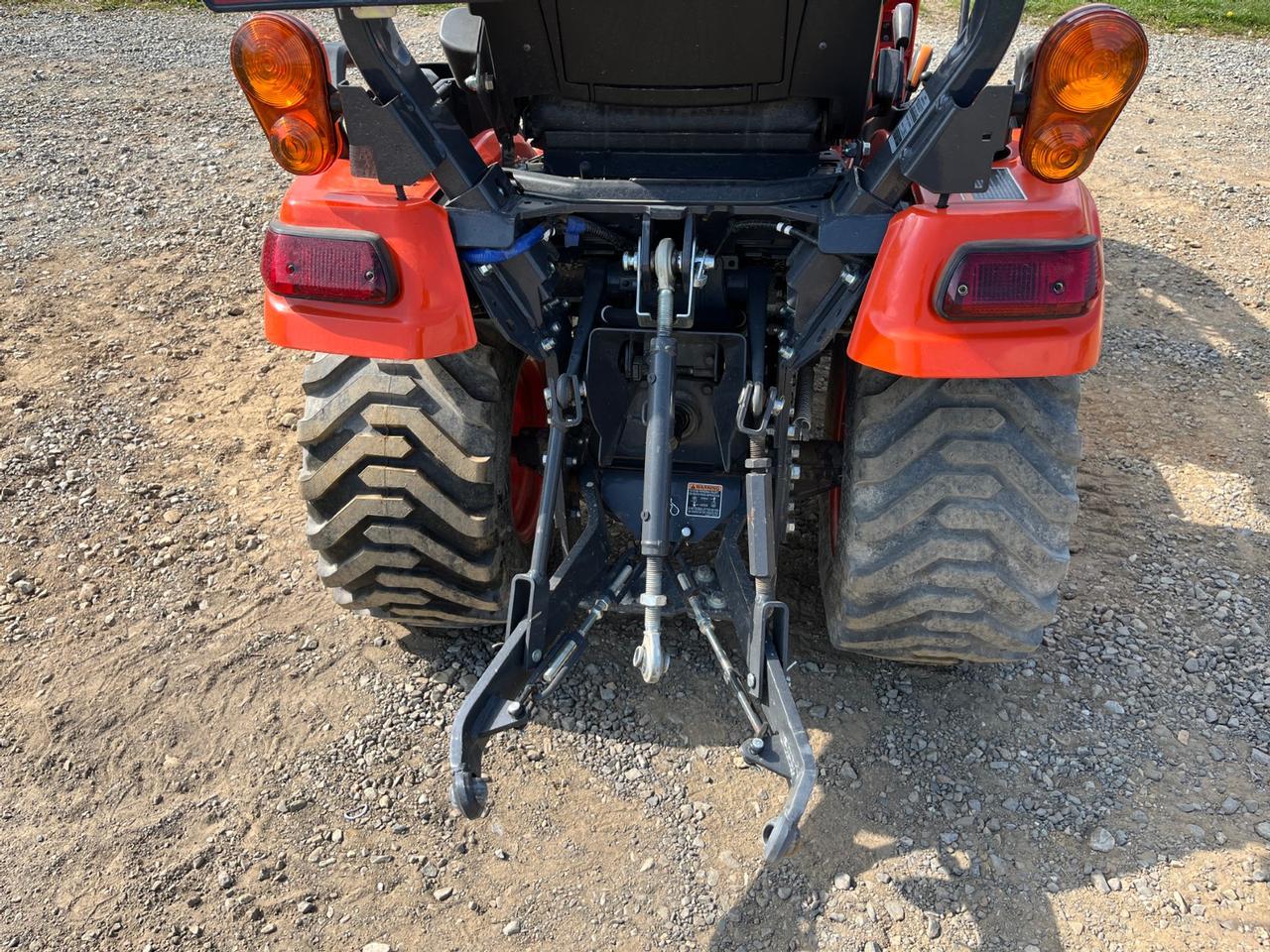 2021 Kubota BX2380 Compact Tractor with Loader