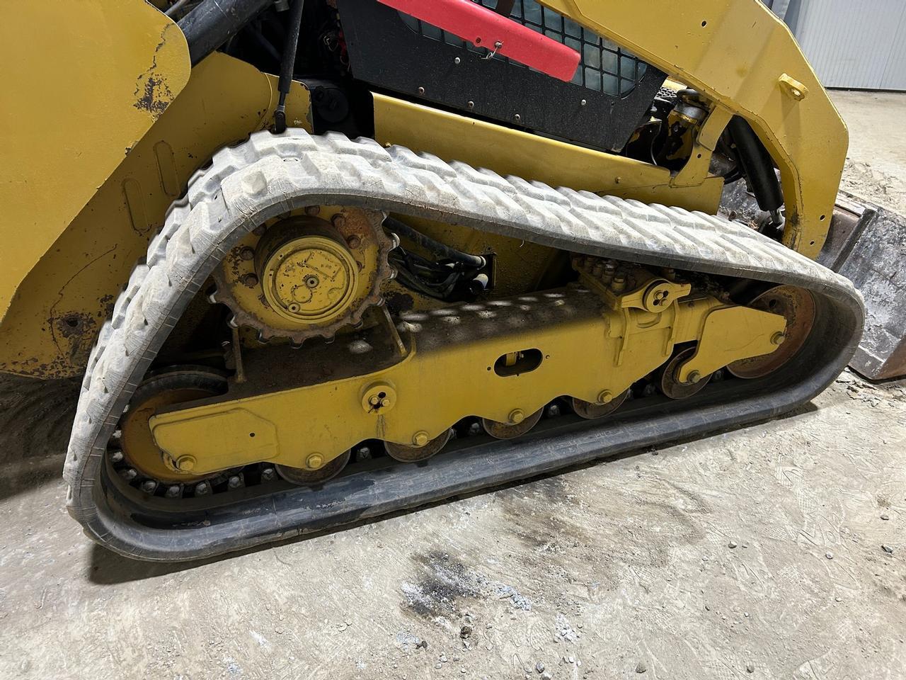 2015 Caterpillar 299D Skid Steer Loader