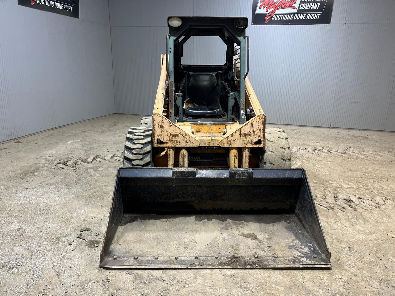 Mustang 2054 Skid Steer Loader