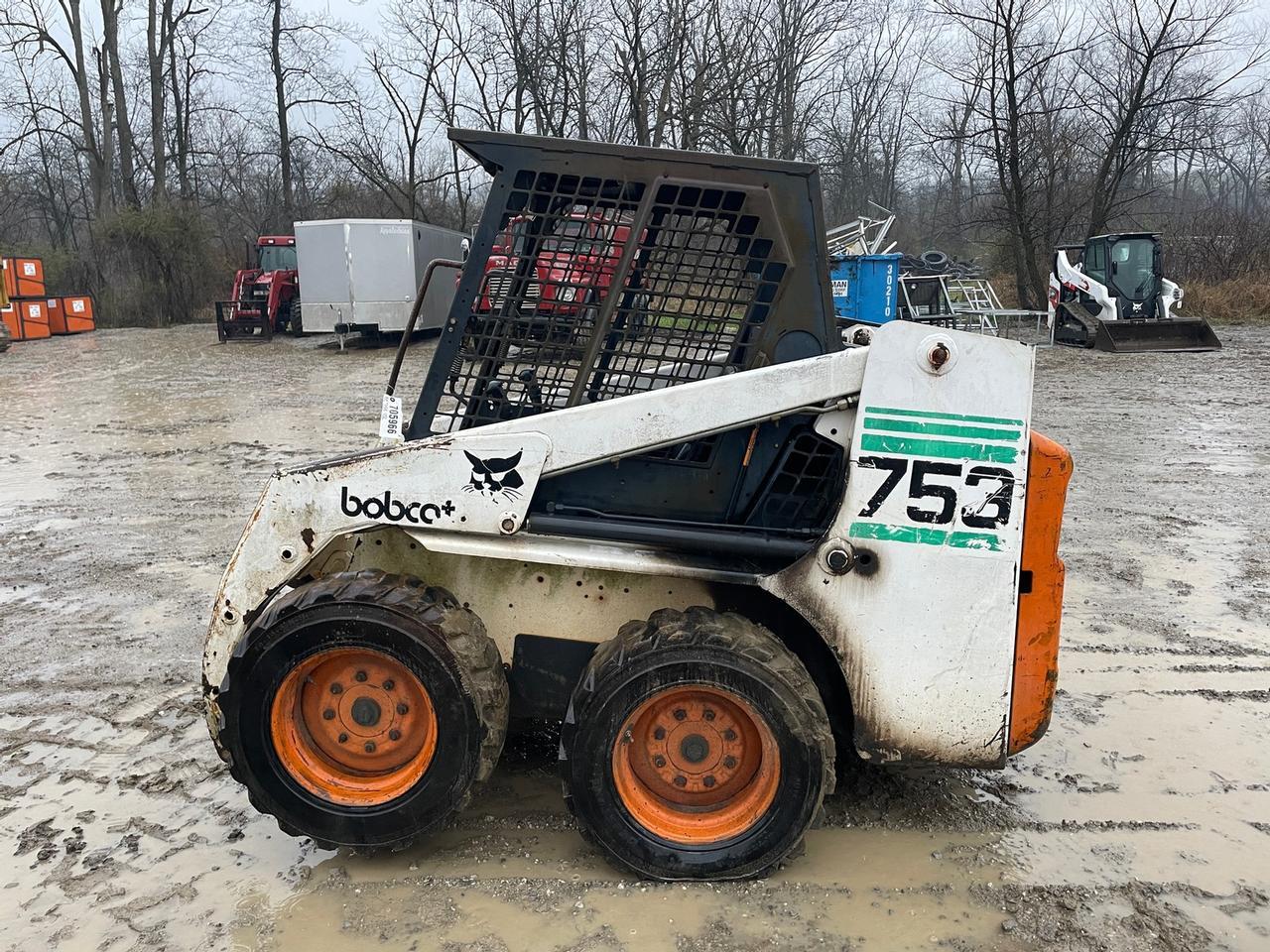 Bobcat 753 Skid Steer Loader