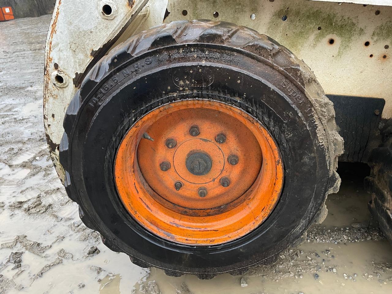 Bobcat 753 Skid Steer Loader