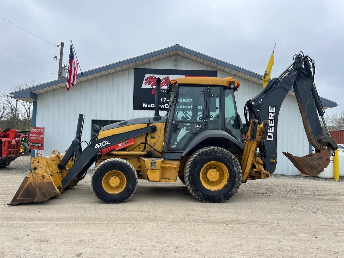 2015 John Deere 410L Loader Backhoe