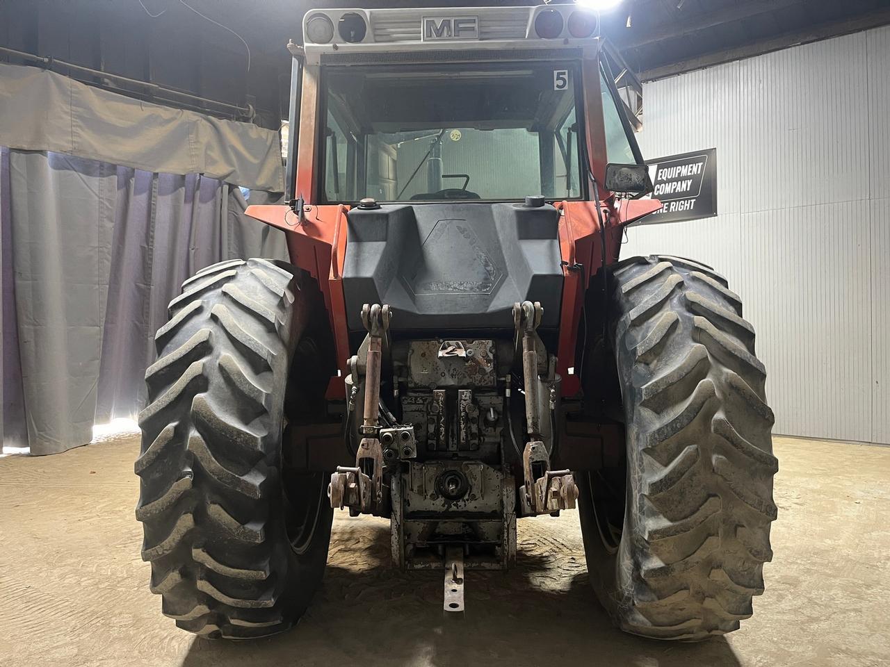 Massey Ferguson 2675 Tractor