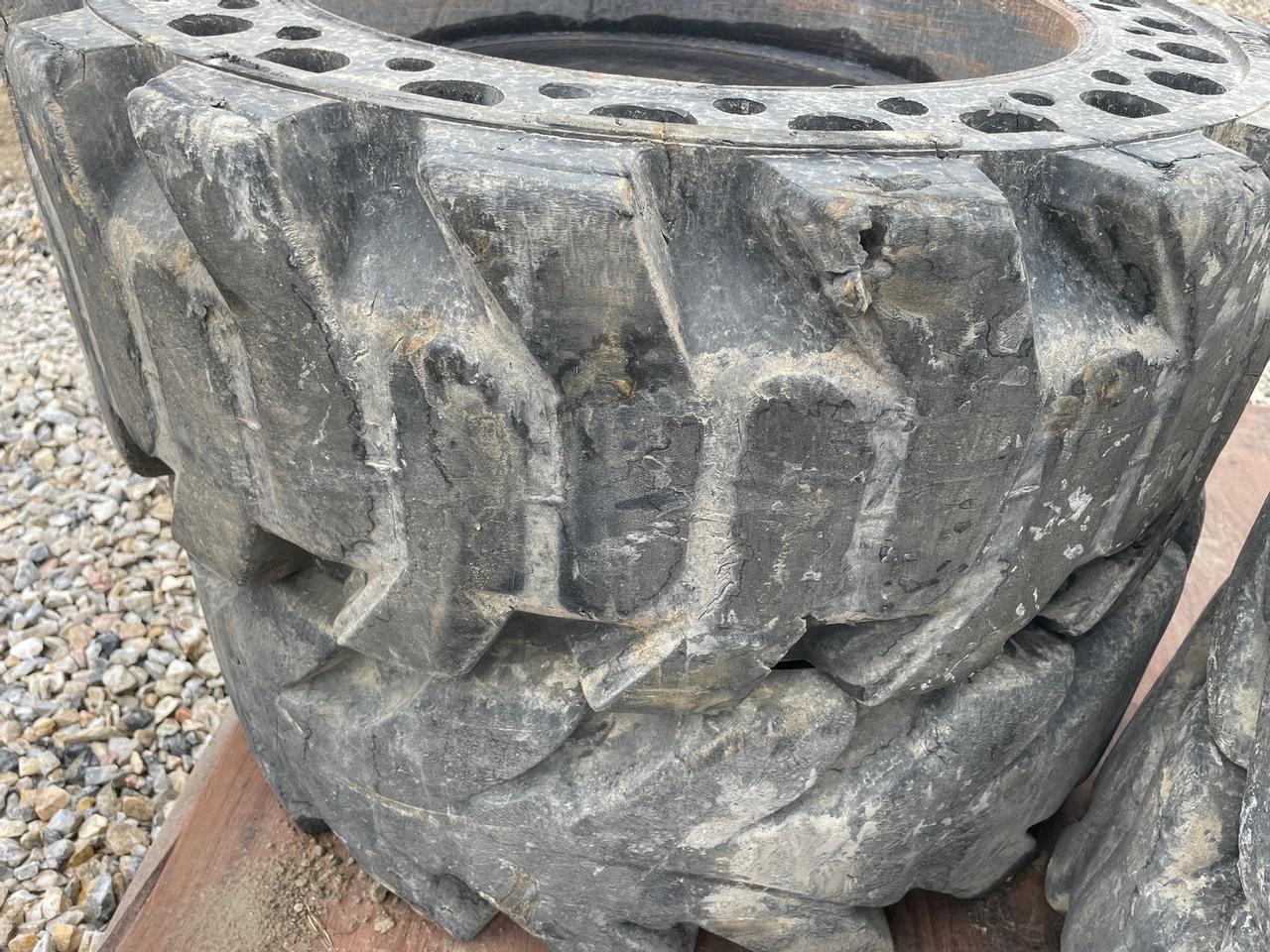 31x16-10 Solid Skid Steer Tires