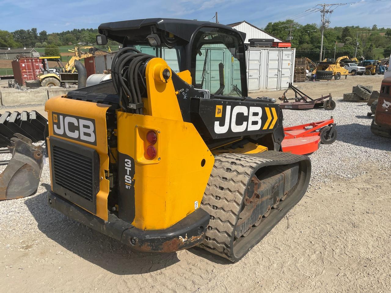 2018 JCB 3TS-8T Skid Steer