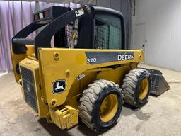 John Deere 320 Skid Steer Loader