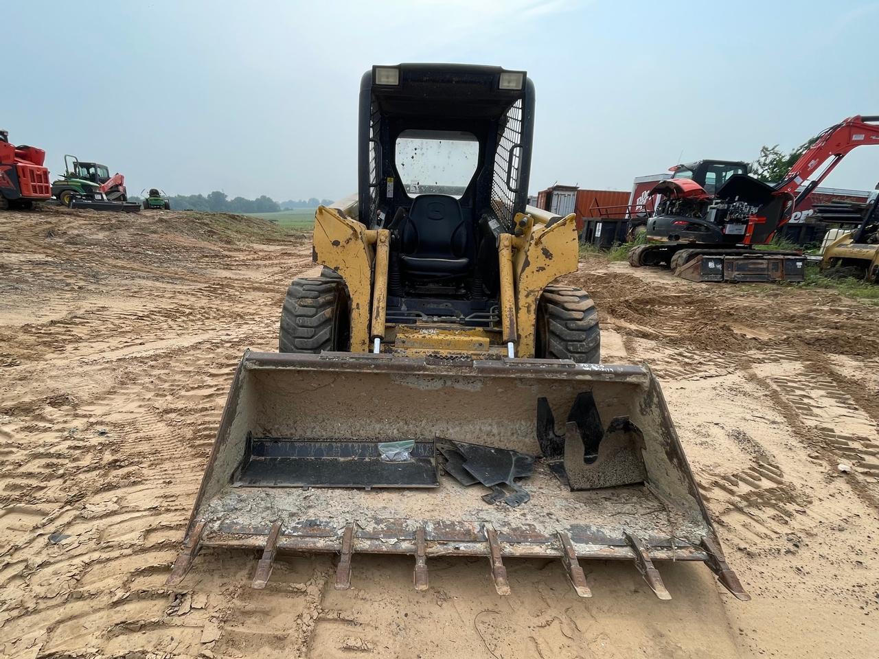 John Deere 250 Skid Steer Loader