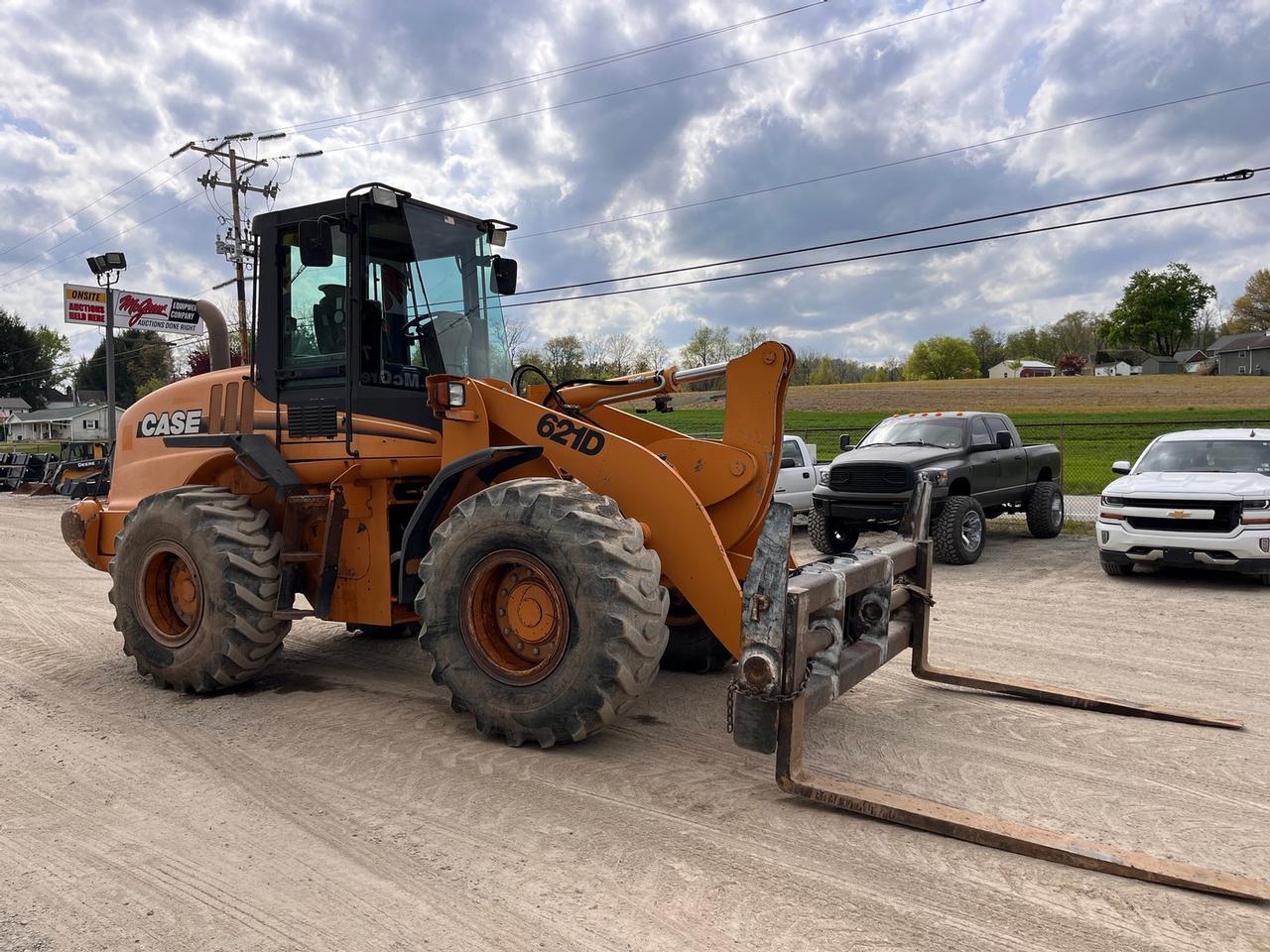 Case 621D Wheel Loader