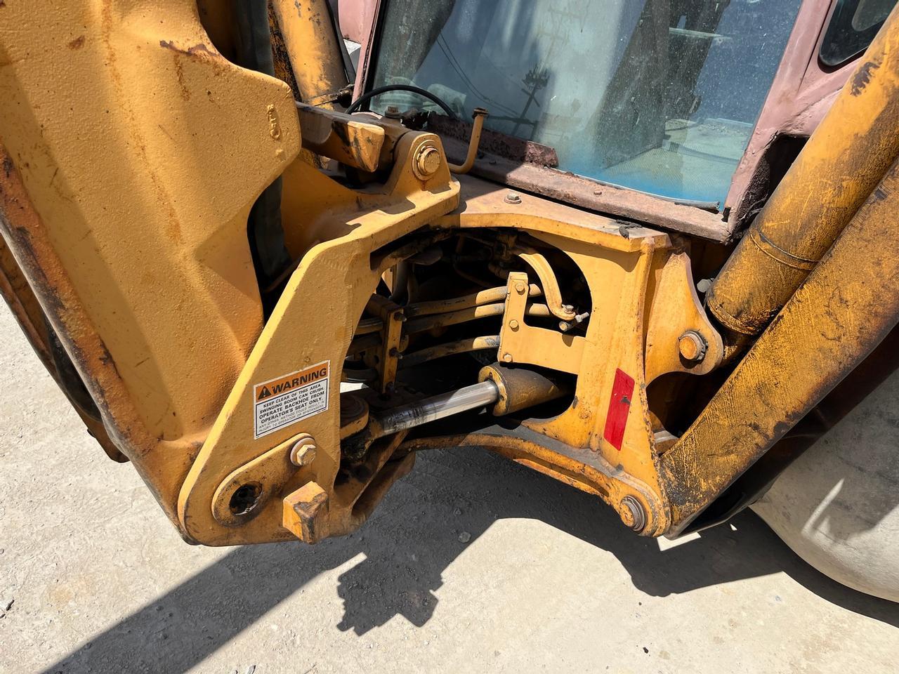 Case 580 Super K Loader Backhoe