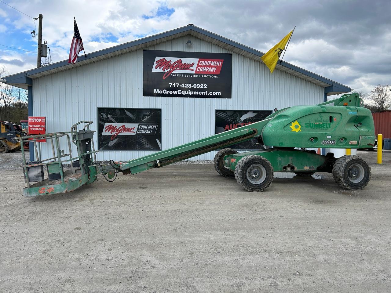 JLG 400S Telescopic Boom Lift