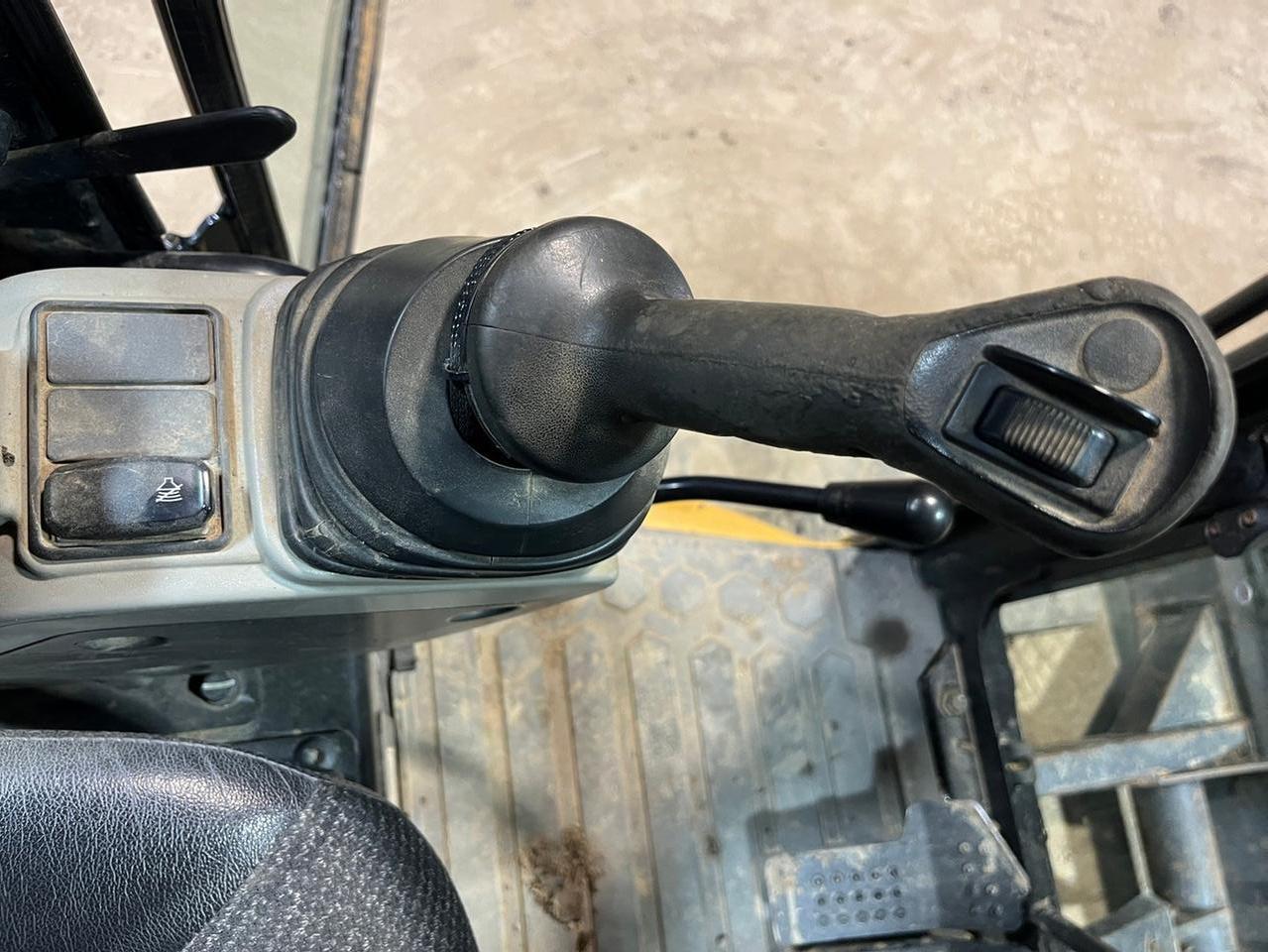 2017 Caterpillar 305E2 CR Mini Excavator