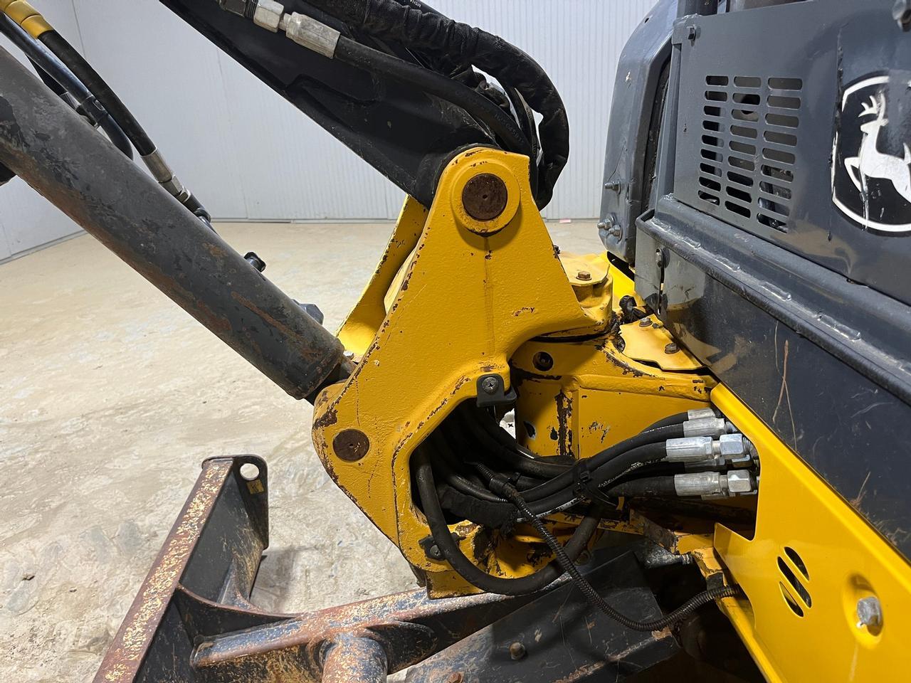 2011 John Deere 27D Mini Excavator