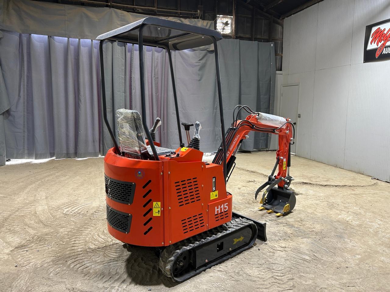 AGROTK H15 Mini Excavator