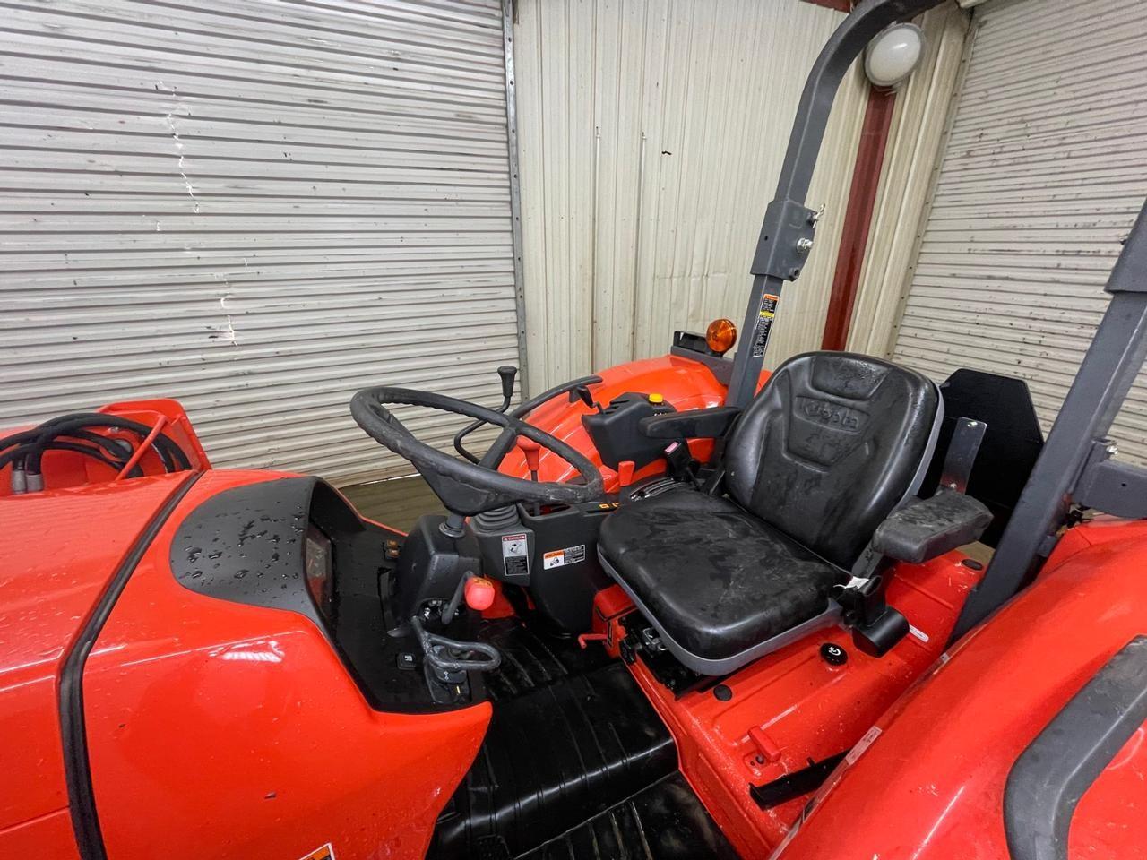 2018 Kubota M6060HD with Loader