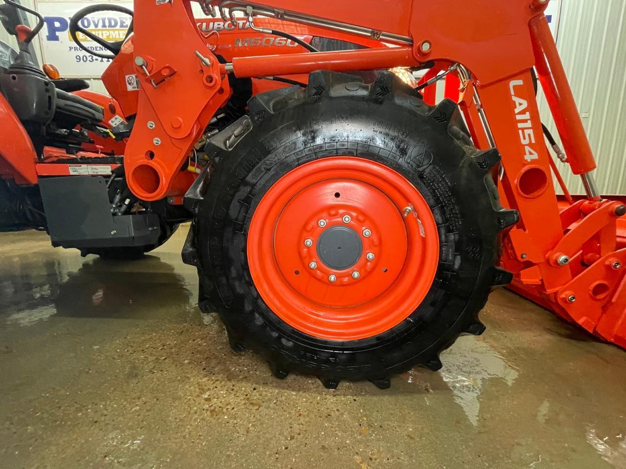 2018 Kubota M6060HD with Loader