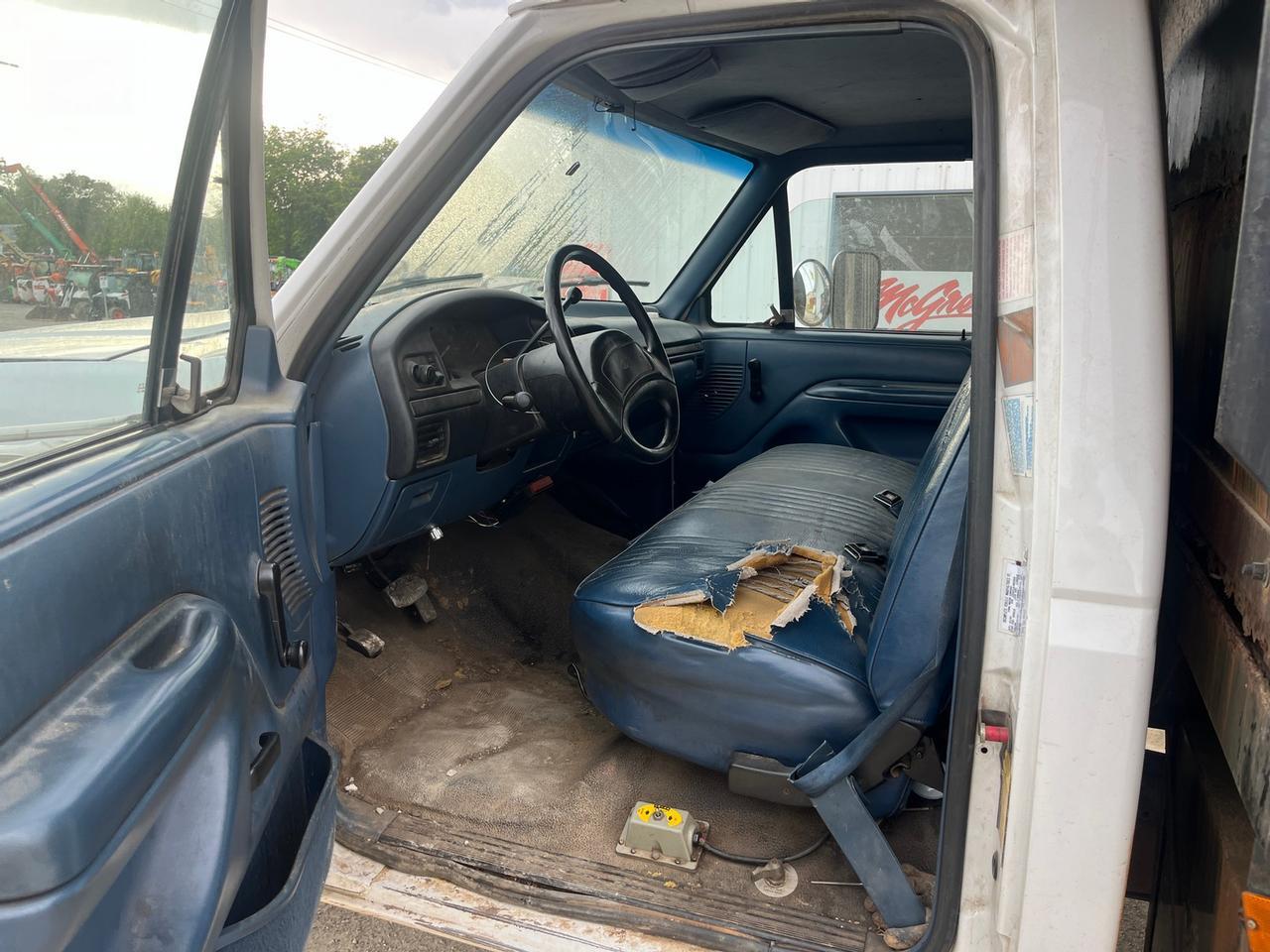 1997 Ford Super Duty Dump Truck