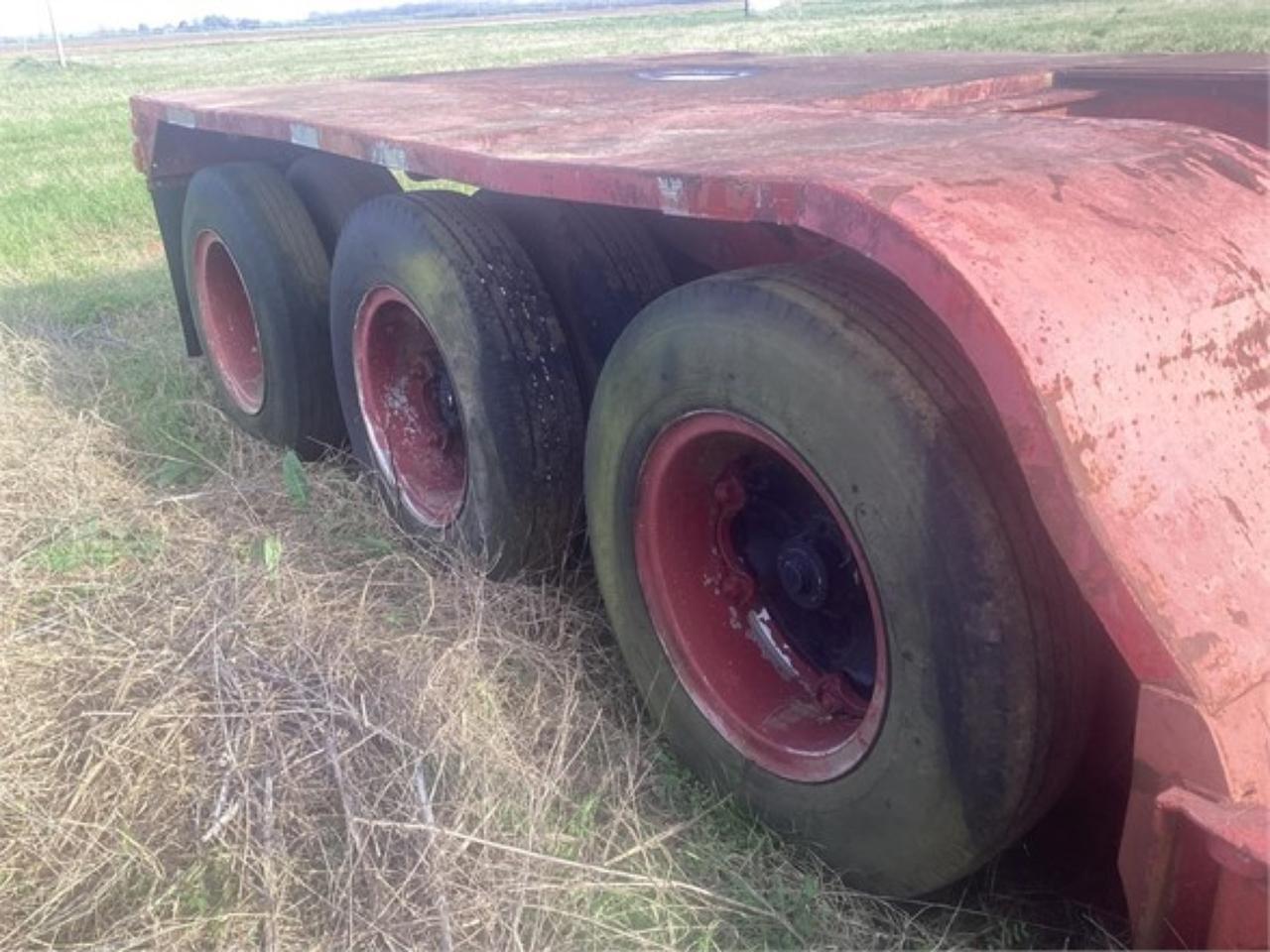 2001  Shop Built Tri-Axle Low Boy Trailer