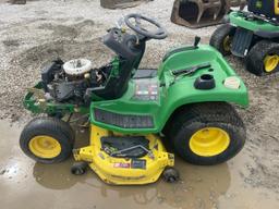 John Deere LX280 Lawn Tractor