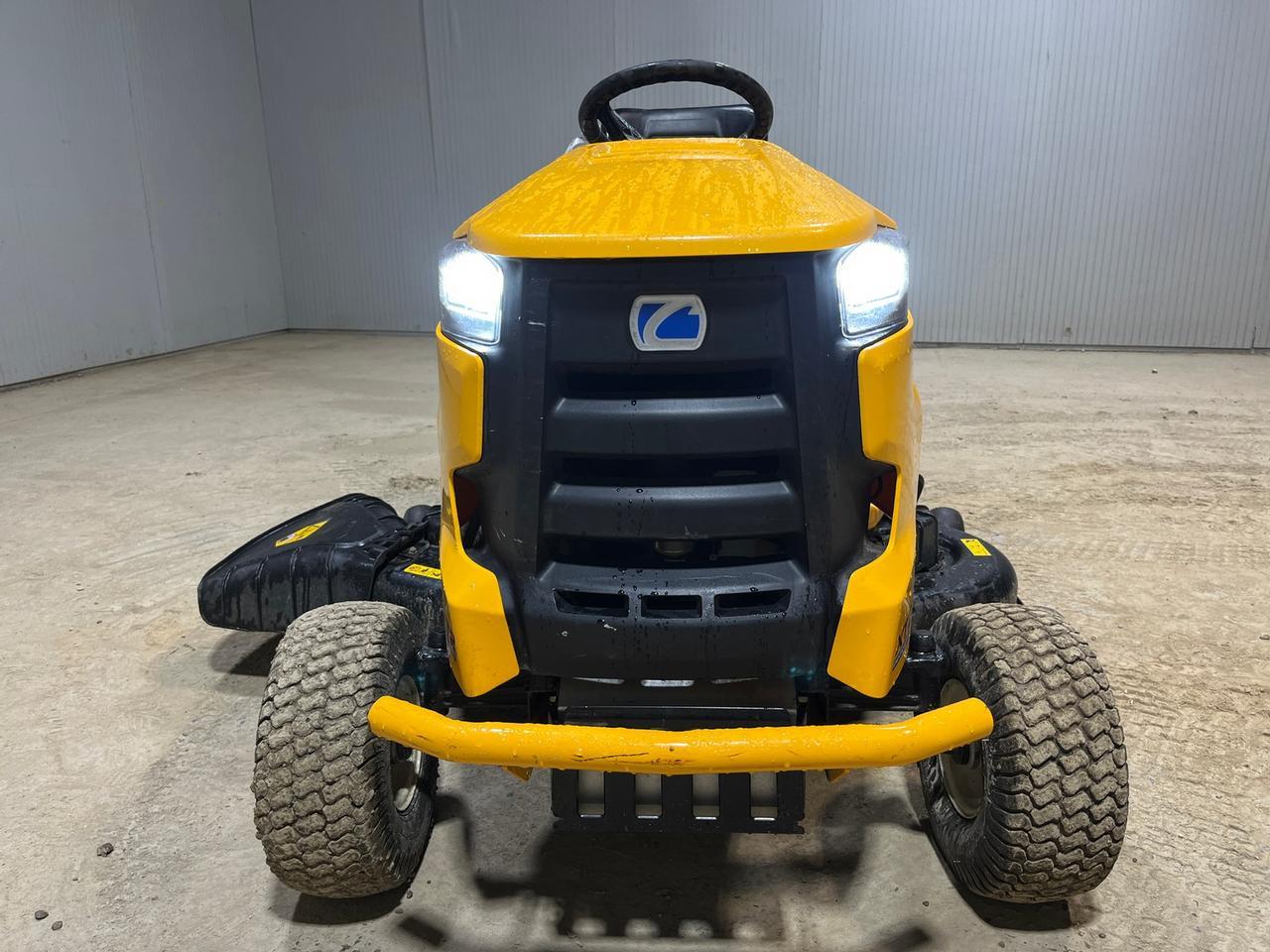 Cub Cadet XT2 Lawn Tractor